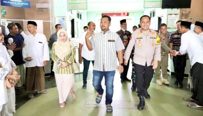 Bupati Yani Turun Tangan, Korban Pembacokan di Gresik Berangsur Membaik