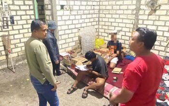 Nekat Jual Arak Bali hingga Kawa-kawa, Pria di Lamongan Diciduk Satresnarkoba