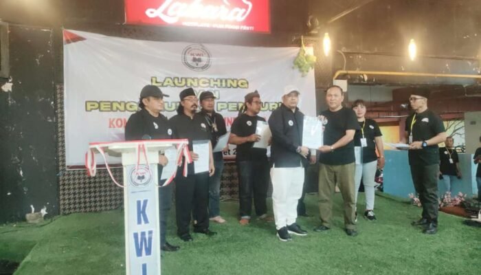 Pelantikan Pengurus DPC KWI Jatim Berlangsung Khidmat, Dorong Sinergi Media dan Pemerintah