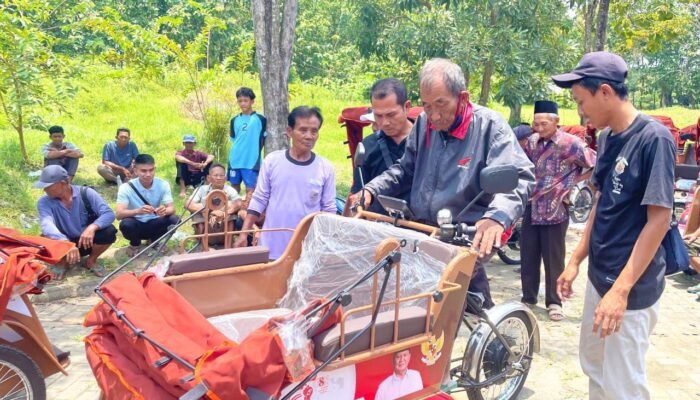 Prabowo Rogoh Kocek Pribadi, 200 Becak Listrik Mewah Siap Padati Bojonegoro
