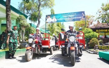 TNI dan Pemkab Lamongan Perkuat Ekonomi Desa Lewat Bantuan Kendaraan Koperasi