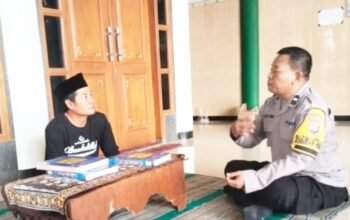 Polisi dan Takmir Masjid Bersatu, Kamtibmas Sumberrejo Bojonegoro Diperkuat