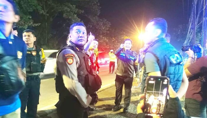 Jaga Keamanan Lebaran, Kapolres Lamongan Pimpin Patroli Malam