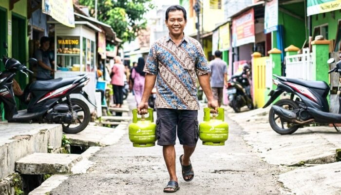 Krisis LPG 3 Kg di Bojonegoro, Harga Melonjak dan Distribusi Amburadul
