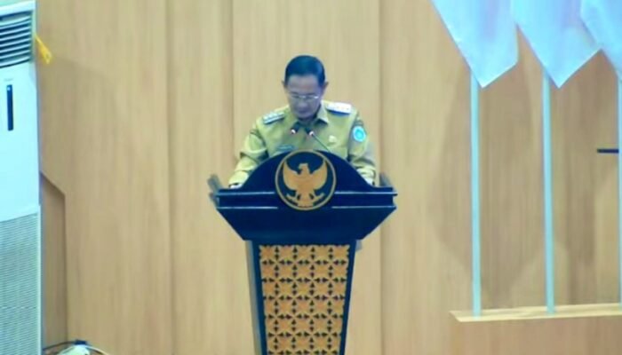 DPRD Lamongan Gelar Paripurna LKPJ 2025, Capaian Dipuji Tapi Tantangan Nyata Masih Mengadang