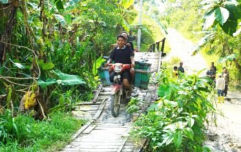 Dandim Bojonegoro Cek Langsung Lokasi Jembatan Napis, Proyek Segera Dimulai