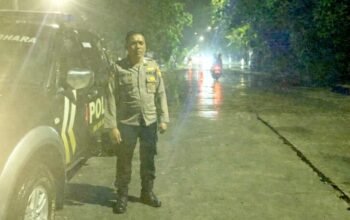 Cegah Kejahatan, Polisi Kasiman Bojonegoro Patroli Malam Amankan Wilayah