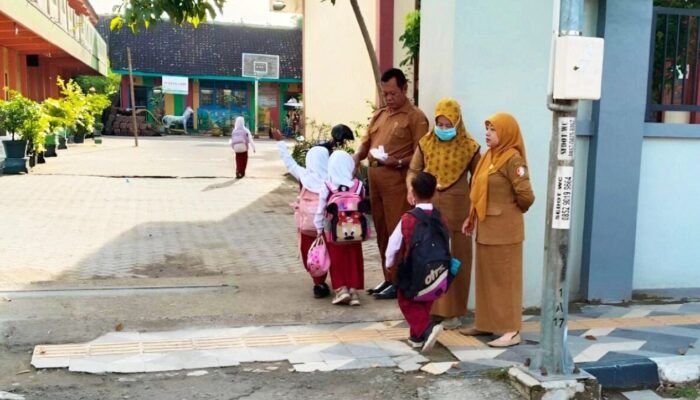 Disdik Bojonegoro Ubah Jam Sekolah Lebih Awal