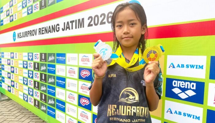 Luar Biasa, Alifia Asal Ponorogo Ukir Sejarah Baru Renang di Kejurprov Jatim