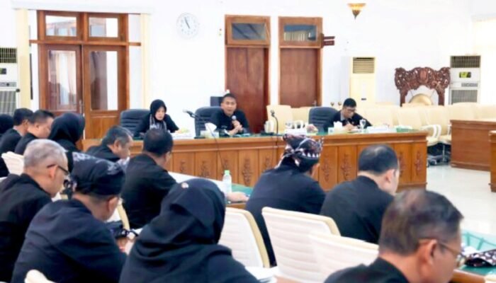 Jangan Main Data, Bupati Bojonegoro Ingatkan Integritas Pendataan DTSEN