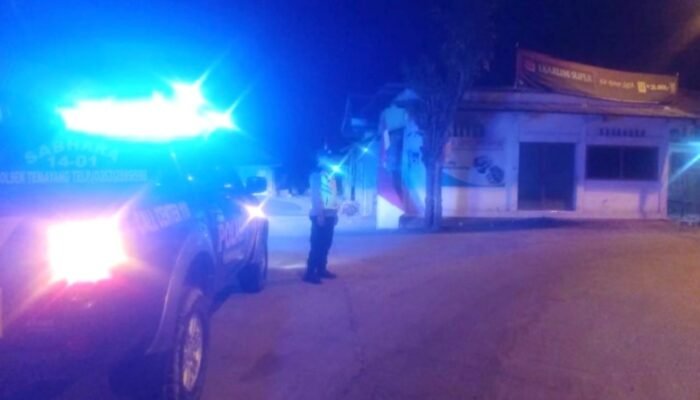 Aksi Nyata Polisi Temayang Bojonegoro, Sapa Warga dan Amankan Titik Rawan