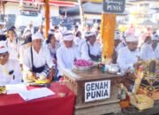 uasana Sakral di Pura Besakih, AKDBA Buleleng Gelar Penganyar Penutup