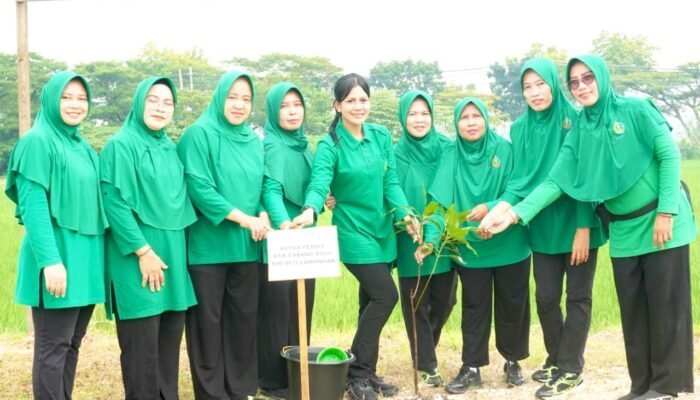 HUT ke-80 Persit, Jotosanur Lamongan Disulap Jadi Kampung Hijau