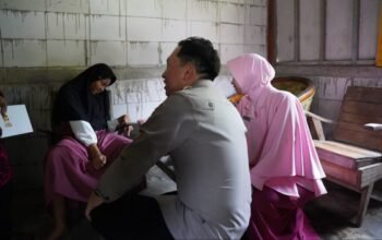 Kisah Ainur Riza, Anak Disabilitas di Bojonegoro Dapat Perhatian Kapolres