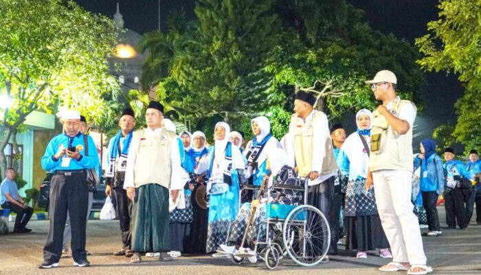 Ribuan Jamaah Haji Bojonegoro Berangkat, Ini Pesan Penting Bupati