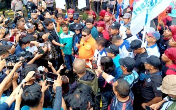 KSPI dan Partai Buruh Desak Revisi Aturan Outsourcing, PHK Jadi Ancaman