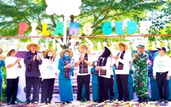 Bojonegoro Gelorakan Gotong Royong, Penanaman Pohon hingga Tebar Benih Ikan
