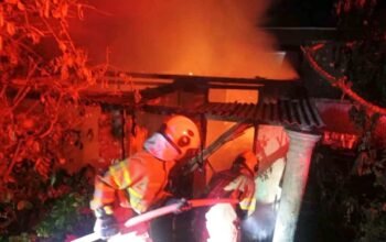 Tragis, Rumah Milik Warga Semambung Kanor Bojonegoro Hangus Dilalap Api