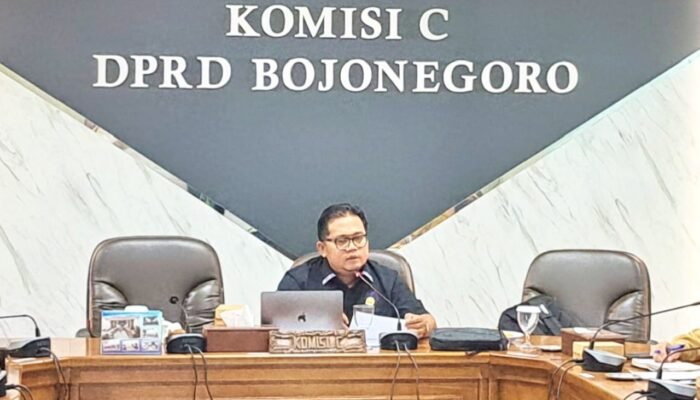 Komisi C DPRD Bojonegoro Desak Pendataan SMP Menyeluruh Usai Dua Sekolah Ambruk