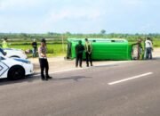 Kronologi Elf Rombongan Bojonegoro Hantam Tiang PJU lalu Terguling di Deket Lamongan