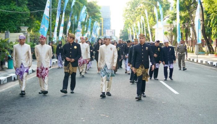 Hari Jadi Lamongan ke-457, Forkopimda Tabur Bunga di Makam Leluhur