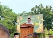 Kebersamaan Yonif TP 885 Belibis Putih dan Warga Warnai Sholat Idul Adha di Dander Bojonegoro