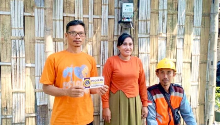 Warga Sumberrejo dan Kedungadem Bersyukur Dapat Listrik Gratis dari PJI Bojonegoro
