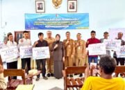 Petani Bojonegoro Dapat Traktor Baru, Wabup Nurul Azizah Beri Pesan Khusus