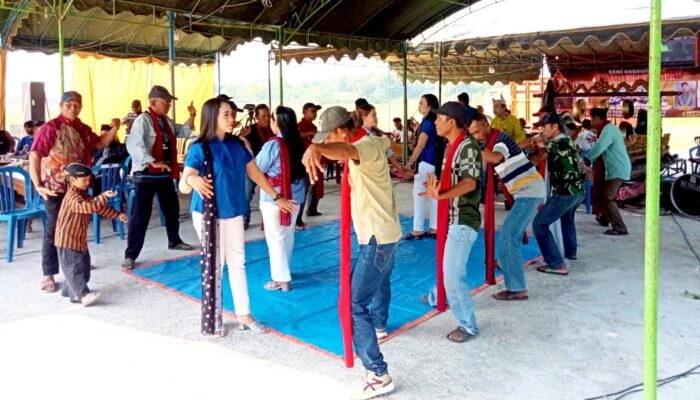 Tradisi Sedekah Bumi di Ngaglik Panjang Kedungadem Bojonegoro, Langen Tayub Jadi Magnet Warga