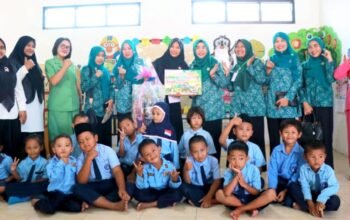 Kunjungi Desa Sudah Malo Bojonegoro, Bunda Cantika Siapkan Program Ayam untuk Kader PKK