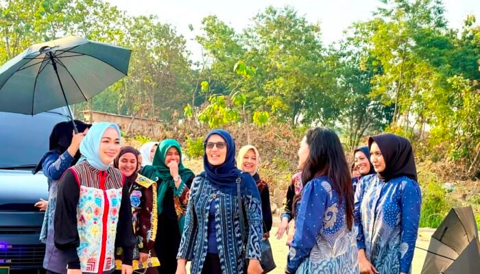 Kunjungi Yonif 885 Belibis Putih di Bojonegoro, Ibu Pangdam Tunjukkan Kepedulian Nyata