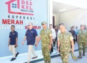 Dandim Lamongan Dampingi Wapang TNI Cek Koperasi Desa Merah Putih