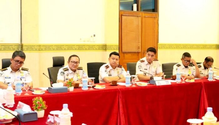 Sinergi DPRD dan Imigrasi Gorontalo Diperkuat Demi Tertibnya TKA di Pohuwato