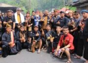 Tradisi Sakral Ngarak Banteng 1 Suro Kembali Hadir di Songgoriti Kota Batu