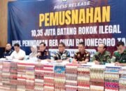 Bea Cukai Bojonegoro Bakar Jutaan Rokok Ilegal Senilai Rp15,39 Miliar