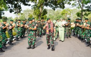 Pangdivif 2 Kostrad Ingatkan Bahaya Judi Online bagi Keluarga Prajurit