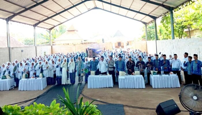 Ratusan Pengurus PERMATA BKMT Desa se-Kedungadem Bojonegoro Resmi Dikukuhkan, Ini Pesannya