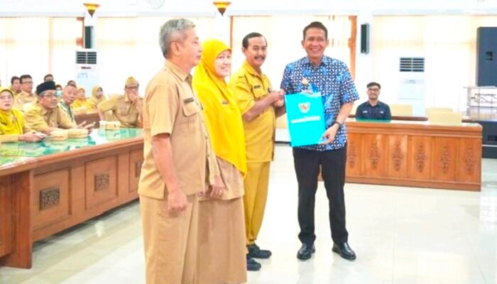 Bupati Bojonegoro Setyo Wahono Lepas 113 PNS Purna Tugas, Pesan Menyentuh Jadi Sorotan