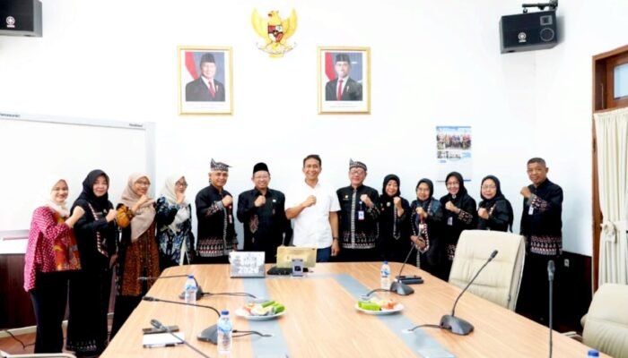 Bojonegoro Percepat Sertifikasi Halal UMKM, Bupati Wahono Siap Gas Pol