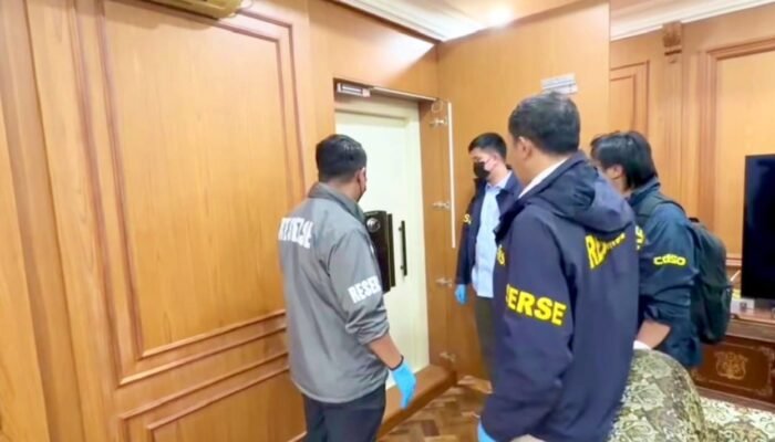 Rahasia Brankas Mewah di Rumah Sentul Diduga Milik Jampidsus Febrie Adriansyah, Dibuka Hanya 15 Menit