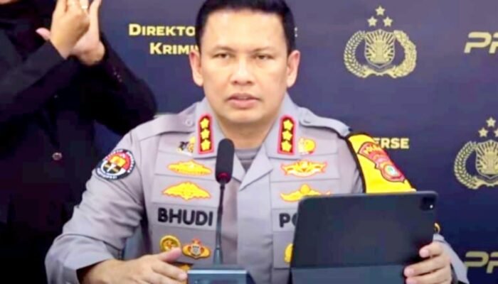 Lokasi ke-13 Terbongkar, Polisi Potong Rantai Saat Geledah Ruko Cipete Jakarta Selatan