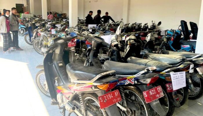 Motor hingga Mobil Dinas Bojonegoro Dilelang, Ini Cara Ikutnya