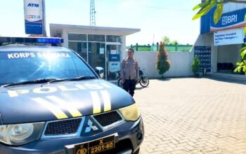 Cegah Kejahatan, Polisi Sugihwaras Bojonegoro Gencarkan Patroli Dialogis