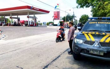 Patroli SPBU Polsek Kasiman Bojonegoro Beri Rasa Aman bagi Konsumen BBM