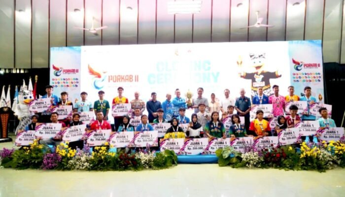 Bupati Setyo Wahono Tutup PORKAB II Bojonegoro, Kecamatan Kota Sabet Gelar Juara Umum