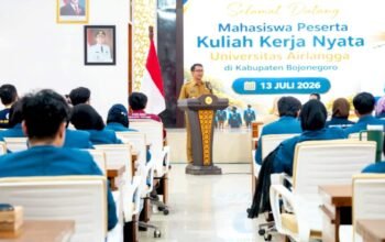 Setyo Wahono Ajak Mahasiswa Unair Jadi Agen Perubahan di Desa Bojonegoro img 20260714 wa0002