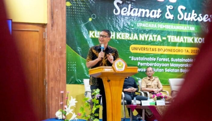 Bupati Wahono Lepas 721 Mahasiswa KKN Unigoro, Fokus Bangun Kawasan Hutan Selatan Bojonegoro