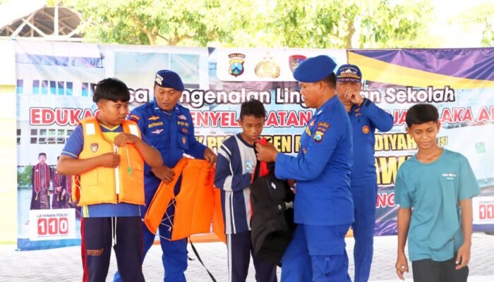Satpolairud Lamongan Bekali Santri Cara Selamatkan Korban Tenggelam