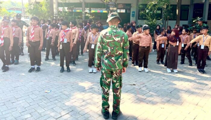 TMMD 129 Bojonegoro Gembleng Karakter Siswa SD Lewat Latihan Baris-Berbaris