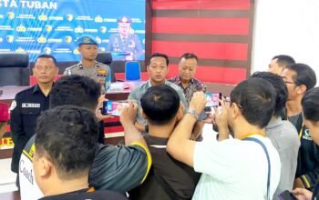 Kapolresta Tuban Tancap Gas, Komplotan Pencuri hingga Pengedar Narkoba Dibekuk img 20260719 wa0024
